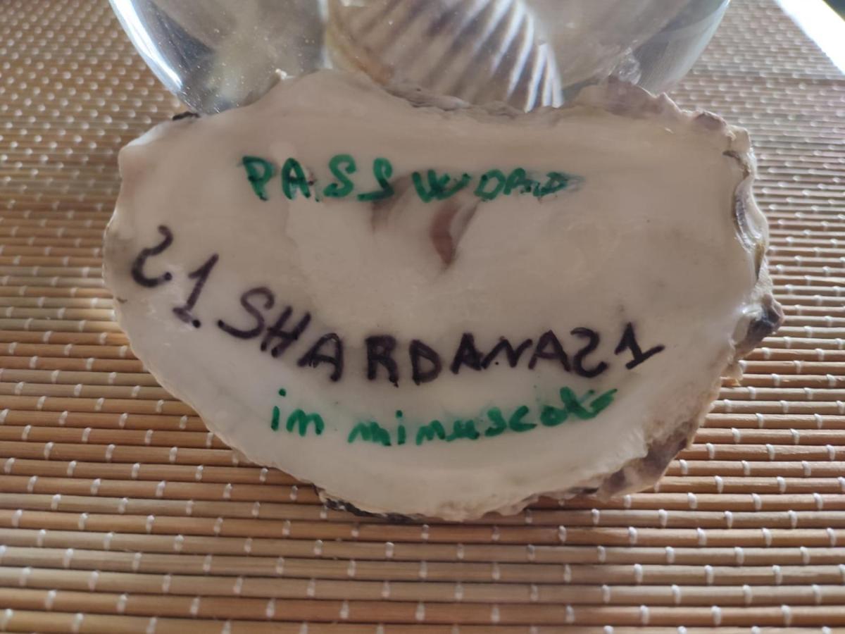 Affittacamere Shardana Cabras Bagian luar foto
